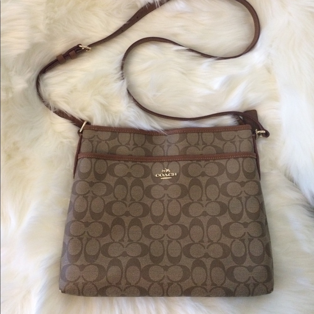 Coach | Cross body purse
